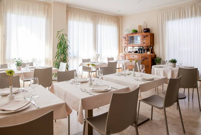 Hotel Olympic Diano Marina Ristorante 08