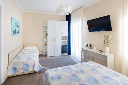 Hotel Olympic Diano Marina Camere Matrimoniale Comfort Letto Aggiuntivo 02