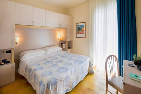 Hotel Olympic Camera Standard Letto Francese 07